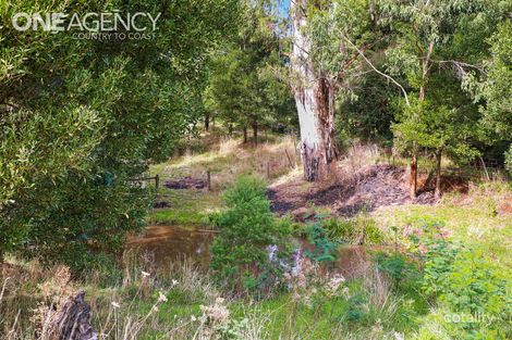 Property photo of 4 Community Place Ellinbank VIC 3821