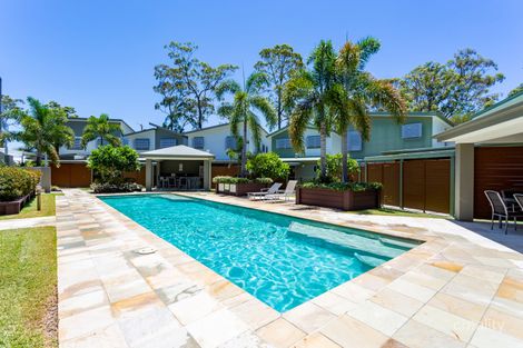 Property photo of 4/28 Castello Circuit Varsity Lakes QLD 4227