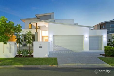 Property photo of 47 Harbourvue Court Helensvale QLD 4212