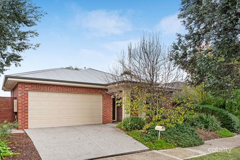 Property photo of 17 Ballam Way Doreen VIC 3754
