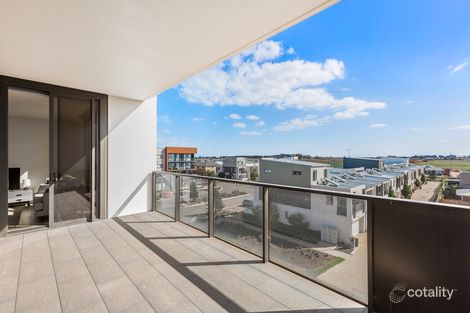 235/33 Quay Bvd, Werribee South, VIC 3030