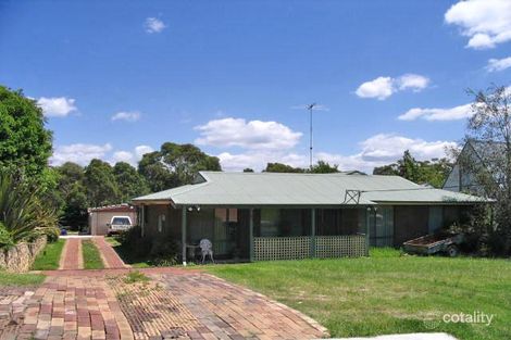 8 Woodbury St, Woodford, NSW 2778