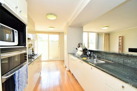 Property photo of 106/107 Beach Street Port Melbourne VIC 3207