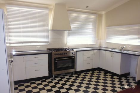 Property photo of 36 Broome Terrace Northam WA 6401