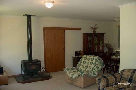 Property photo of 25 Jacaranda Drive Woodside SA 5244