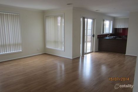 Property photo of 2/13 Whimbrel Court Werribee VIC 3030
