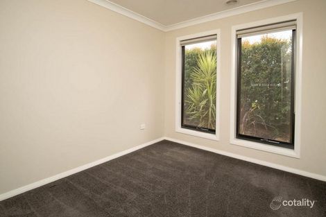 Property photo of 111 Strickland Drive Boorooma NSW 2650