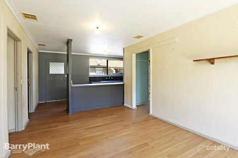 Property photo of 10 Redstone Court Whittington VIC 3219