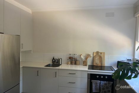 Property photo of 2/86 Marshall Street Ivanhoe VIC 3079