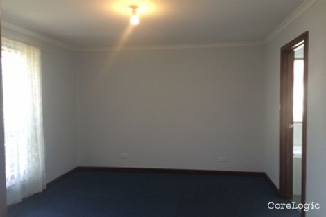 Property photo of 8 Moulds Crescent Smithfield SA 5114