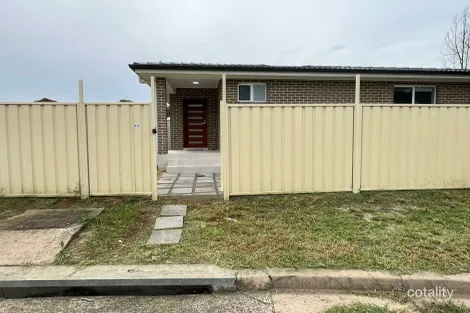 Property photo of 56 Wenke Crescent Yagoona NSW 2199