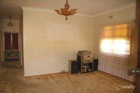 Property photo of 19 Nineteenth Street Warragamba NSW 2752