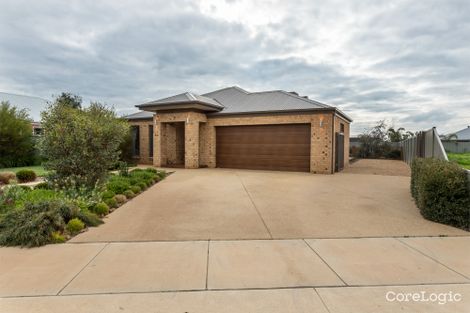 Property photo of 33 Sunningdale Boulevard Tatura VIC 3616