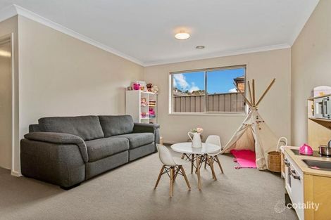 Property photo of 5 Barnbougle Place Eaglehawk VIC 3556