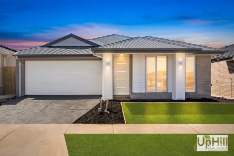 55 Grevillea Cct, Clyde, VIC 3978