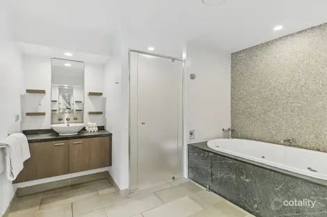 Property photo of 102/5 Triton Street Palm Cove QLD 4879