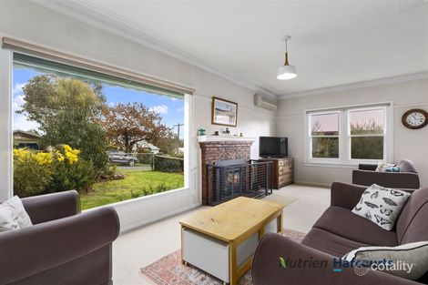 Property photo of 17 Myrtle Street Alexandra VIC 3714