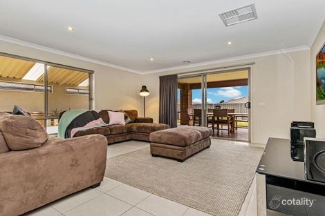 Property photo of 5 Barnbougle Place Eaglehawk VIC 3556