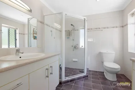 Property photo of 8 Galatea Street Point Vernon QLD 4655