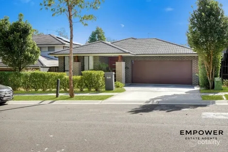 37 Jacka St, Airds, NSW 2560