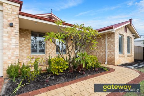 Property photo of 43 Gundaring Turn Canning Vale WA 6155