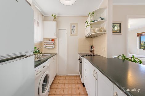 Property photo of 1/76 Gladstone Road Highgate Hill QLD 4101