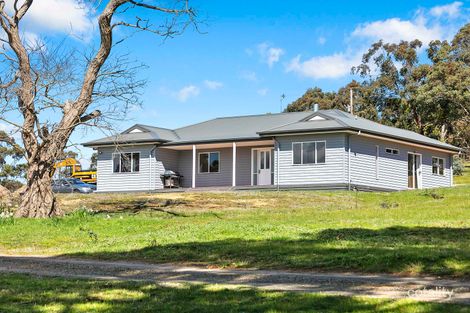 5 Fergusons Rd, Allestree, VIC 3305