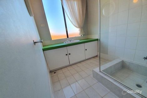 11 Treasure Rd, Singleton, WA 6175