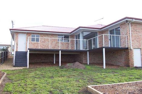 Property photo of 27 Third Avenue Midway Point TAS 7171