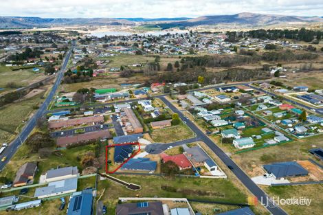 Property photo of 4 Allison Close Wallerawang NSW 2845