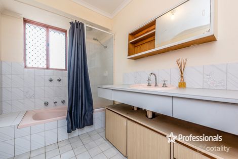 Property photo of 41 Clematis Crescent Utakarra WA 6530