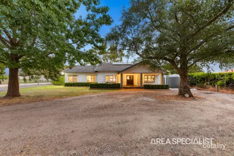 75 Gardner And Holman Rd, Drouin, VIC 3818