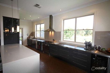 Property photo of 40R Debeaufort Drive Dubbo NSW 2830