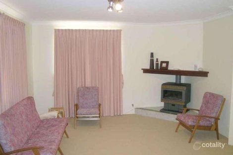 Property photo of 33 Lakeshore Close Ballajura WA 6066