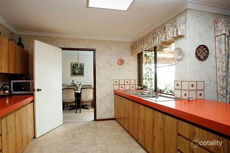 Property photo of 4 Dorward Court Kardinya WA 6163