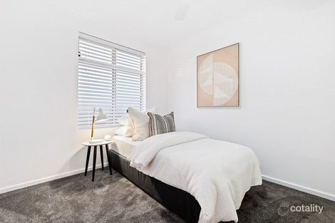 Property photo of 1/1 Elmglade Drive Oakden SA 5086
