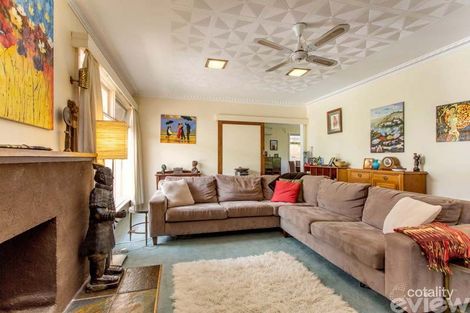Property photo of 14 Bangalay Avenue Frankston South VIC 3199