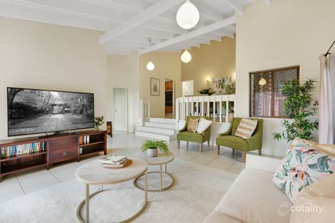Property photo of 4 Vanimo Street Chapel Hill QLD 4069