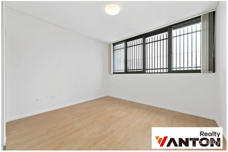 Property photo of 305E/1-9 Allengrove Crescent North Ryde NSW 2113