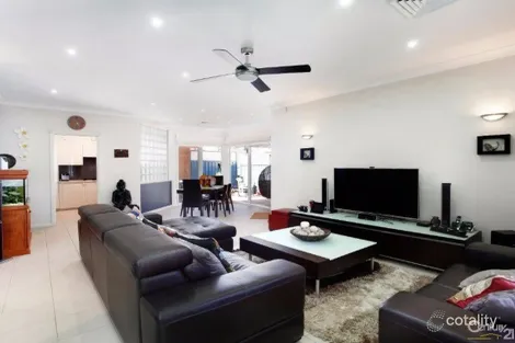 Property photo of 2/21-25 Florence Street Ramsgate Beach NSW 2217