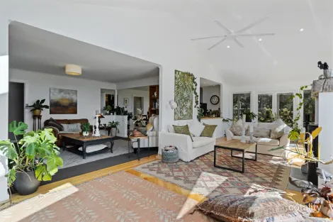 Property photo of 24 Thomas Road Woodbridge TAS 7162