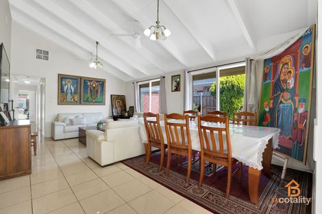 Property photo of 13 Stephen Court Hoppers Crossing VIC 3029
