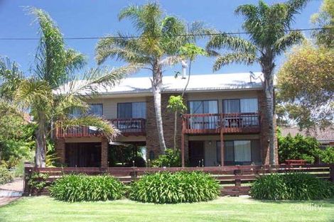 32 Lakeside Dr, Eden, NSW 2551