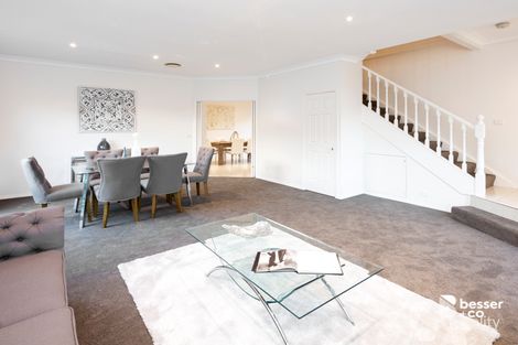 Property photo of 1/9 Winston Drive Caulfield South VIC 3162