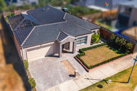 Property photo of 27 Pyrmont Terrace Taylors Hill VIC 3037