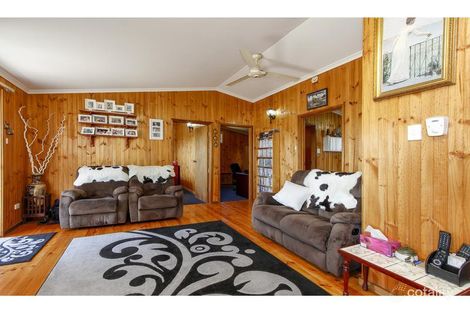 Property photo of 14 Centre Road Seaspray VIC 3851