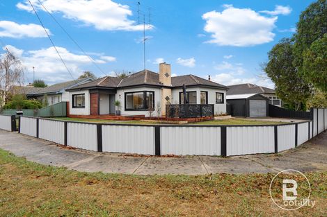 Property photo of 14 Hamlet Street Wendouree VIC 3355
