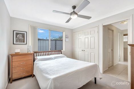 Property photo of 4 Mercure Place Highland Park QLD 4211