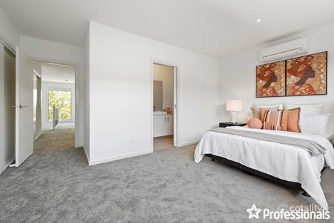 Property photo of 17/13 Greville Street Caroline Springs VIC 3023
