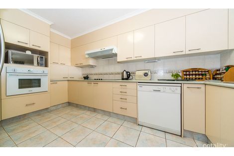 Property photo of 75/1 Lee Road Runaway Bay QLD 4216